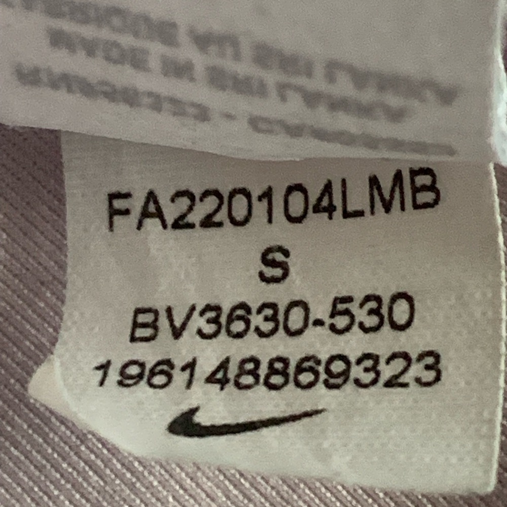 Nike Dri-Fit Swoosh Non-Padded Sports Bra - Picture 11 of 13